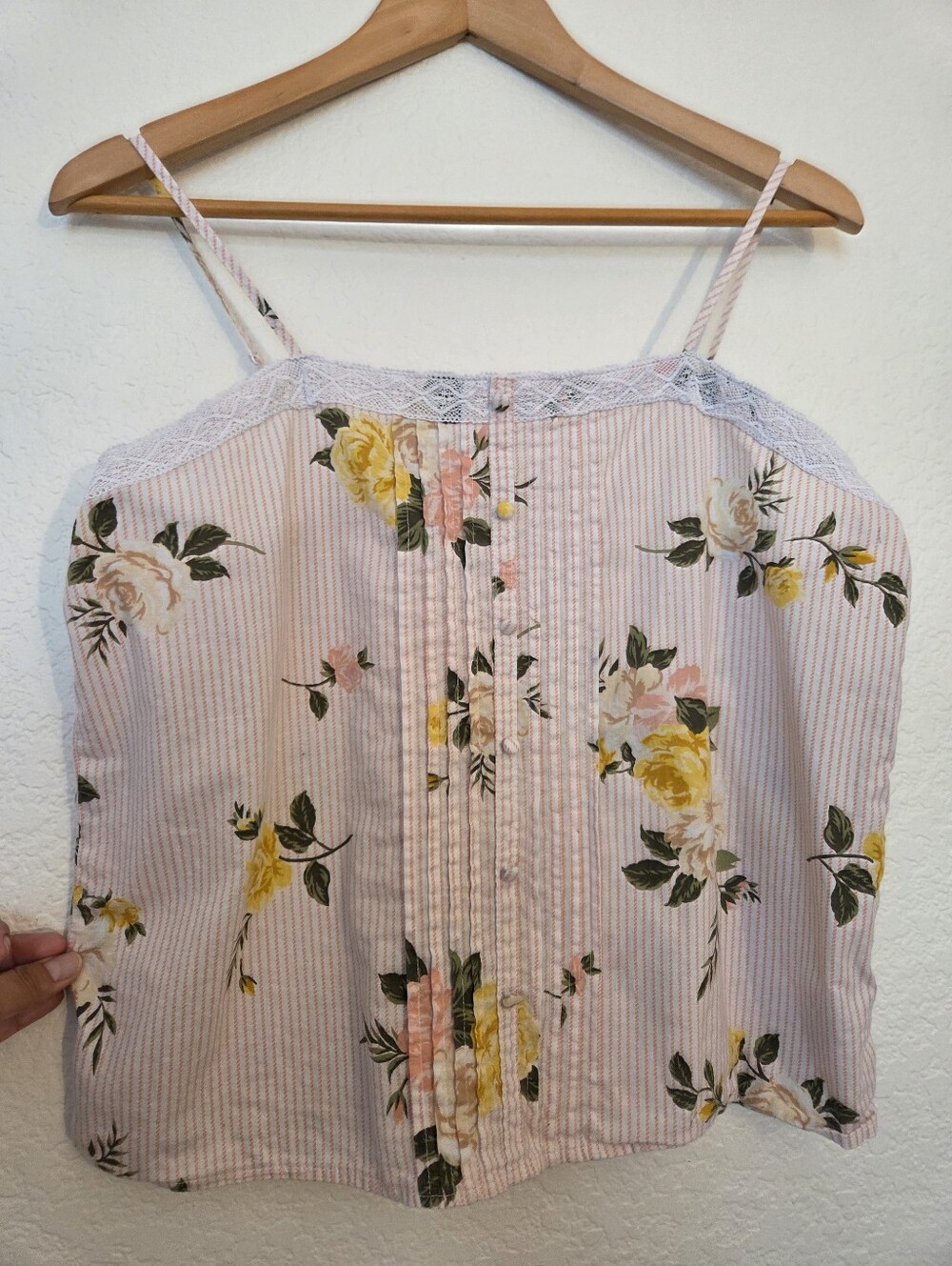 Old Navy Floral Cold Shoulder Top Size Medium Pink Stripe Cottagecore